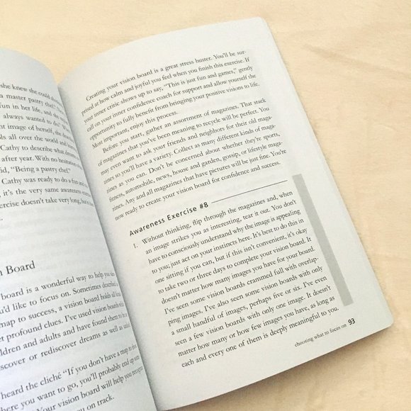 'Visualize Confidence' Paperback By Kirwan Rockefeller - Picture 4 of 5